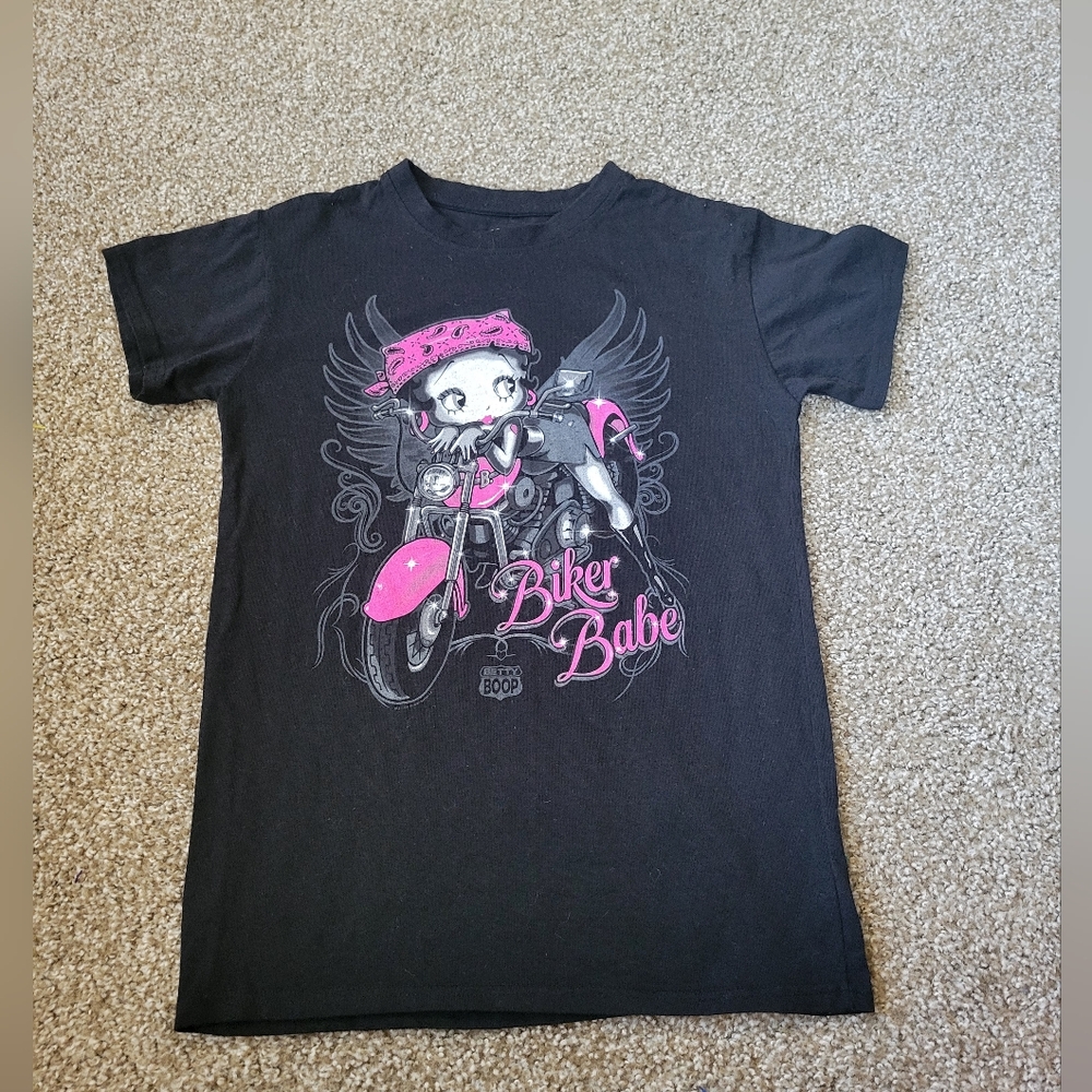 Black and Pink Biker Babe Betty Boop Graphic Short Sleeve Tee